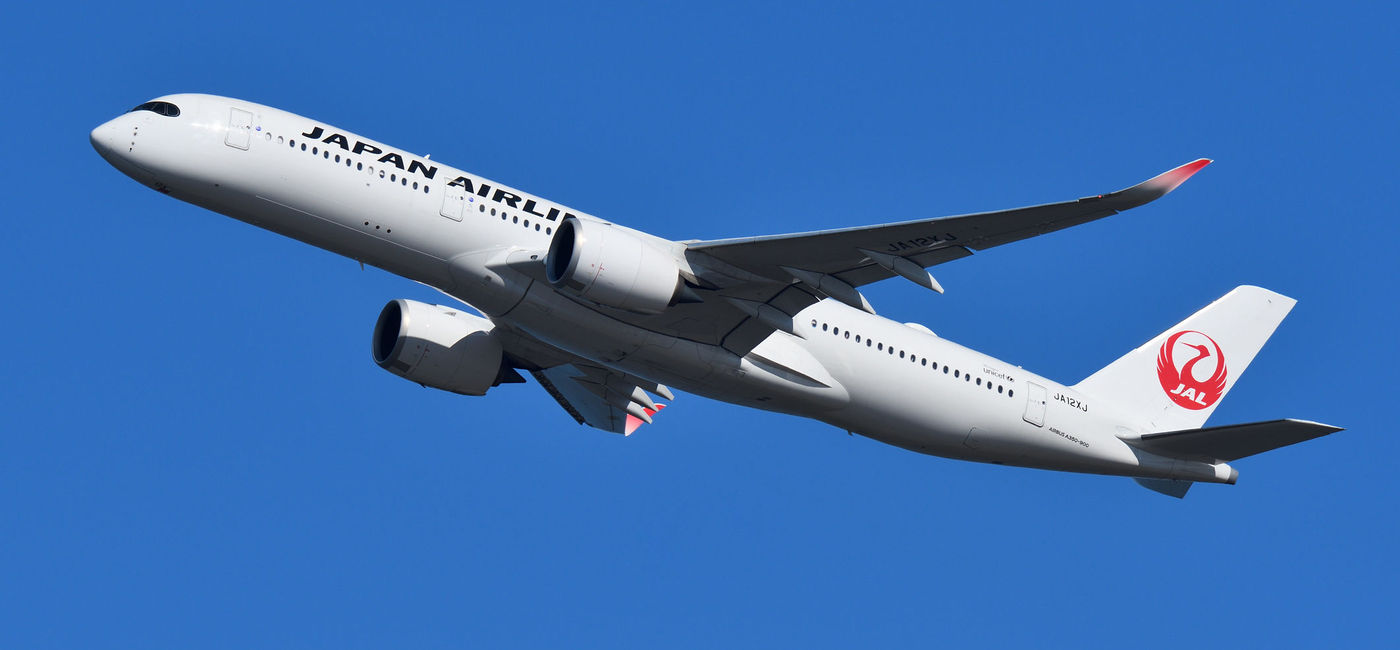 Image: Japan Airlines Airbus A350. (Photo Credit: viper-zero/iStock Editorial/Getty Images Plus)