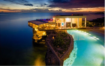 Azul Restaurant at Sonesta Ocean Point Resort, St. Maarten