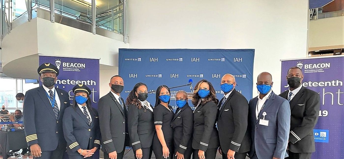Image: Part of the historic all-black crew to fly on a United flight from Houston to Chicago to commemorate Juneteenth. (United Airlines)