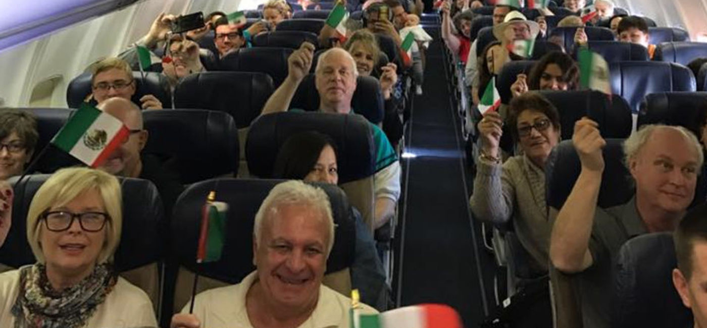 Image: Passengers celebrate the airline's first flight from Los Angeles to Puerto Vallarta. (Southwest Airlines Twitter)