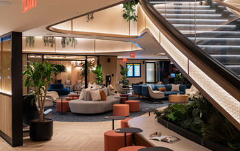 Chase Sapphire Lounge by The Club at LaGuardia