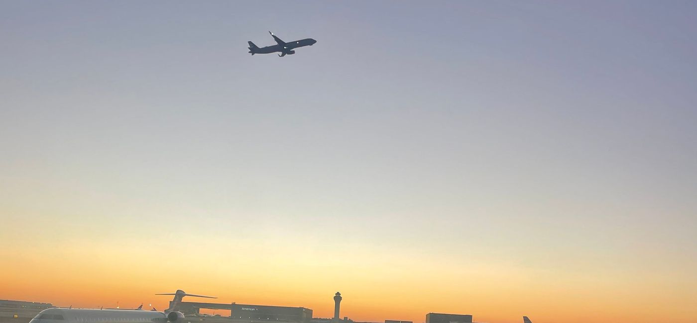 Image: A plane taking off from Dallas Fort Worth International Airport. (photo by Patrick Clarke)