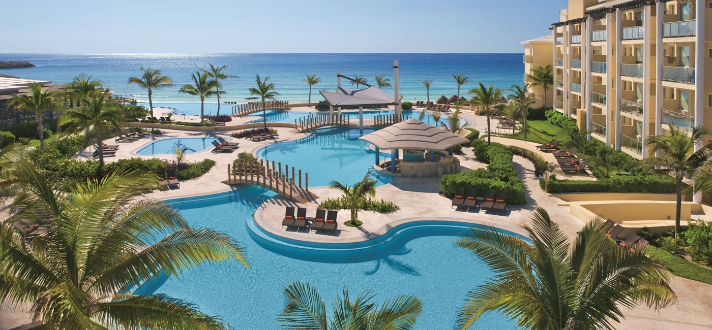 Image: The Dreams Jade resort. (photo via AMR Collection) ((photo via AMR Collection))