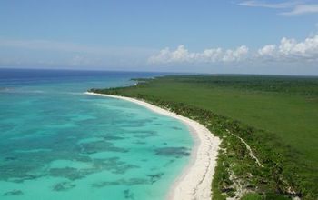 Riviera Maya shoreline