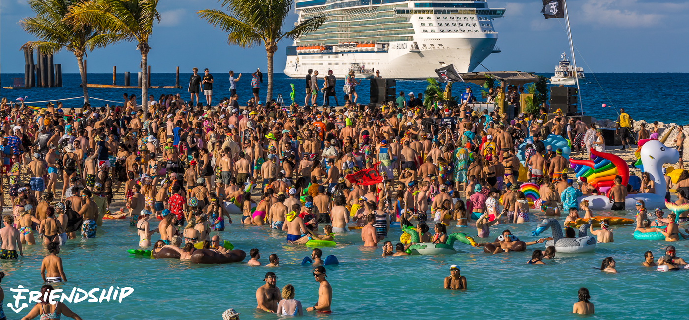 Image: Vaccinations will no longer be required on most Royal Caribbean International and Celebrity Cruises sailings. (AMFAMFAMF and LiveStyle, Inc.)