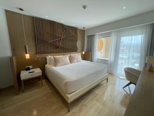 Suite au Falcon Resort by Melia