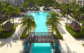 Swimming Pool at Paradisus La Perla