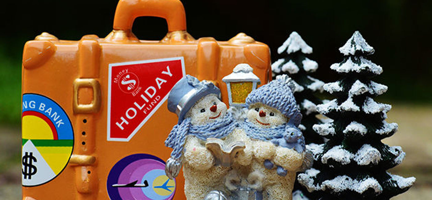 Image: PHOTO: Traveling during the holidays has its own set of challenges. (photo via Pixabay/Alexas_Fotos)