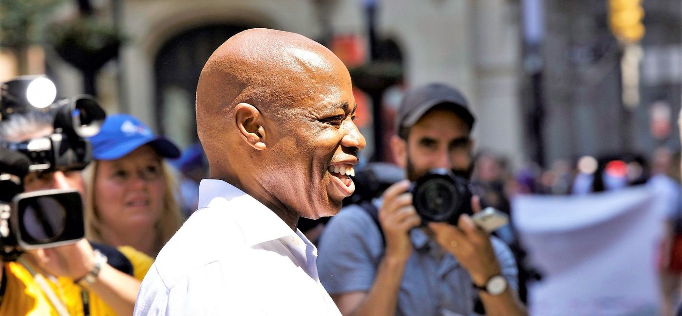 Image: New York City Mayor Eric Adams is one of 38 mayors in the U.S. to send a letter to the Biden Administration asking for the removal of the pre-departure COVID testing. (Billie Grace Ward/Flickr)