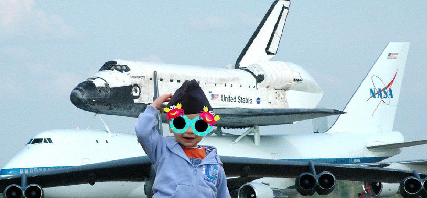 Image: PHOTO: If you're flying with kids, these tips will help improve your travel experience as well as that of the people around you. (photo via Flickr/loomingy1)
