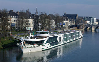 river, cruise, tauck Sapphire