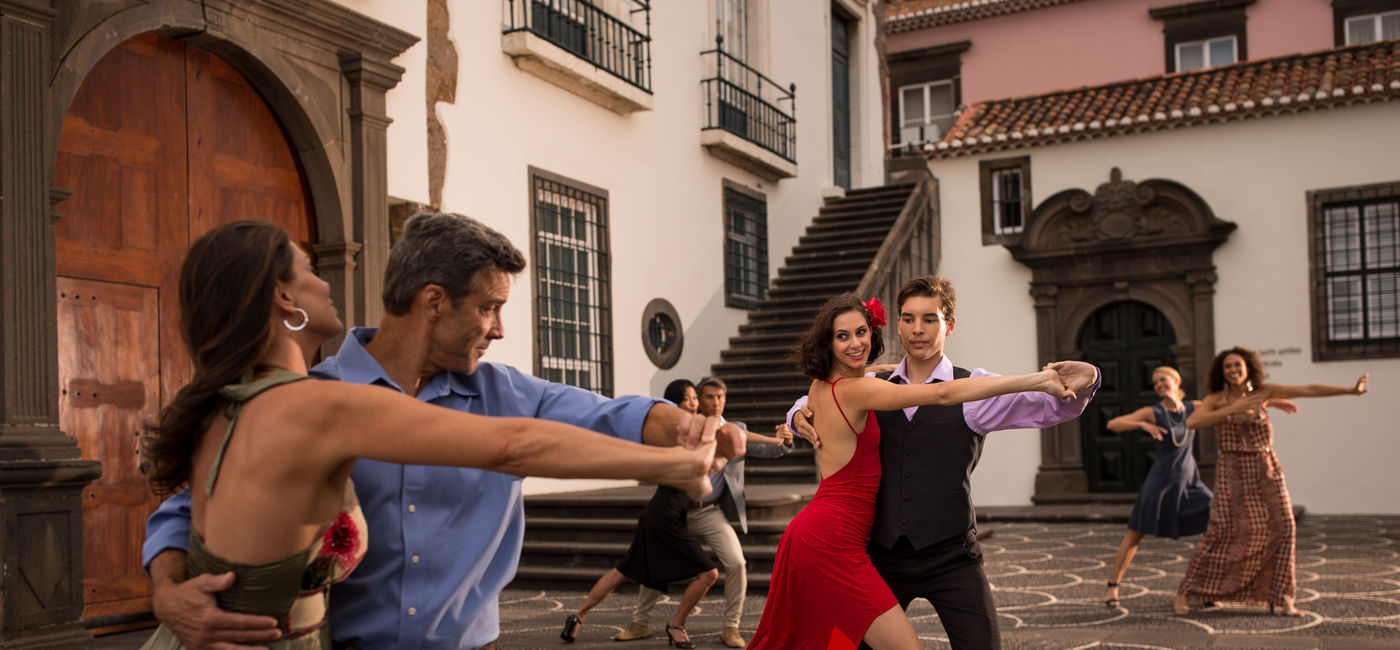 Image: Tango lessons with Choice Touring by Globus (Photo Credit: Globus)