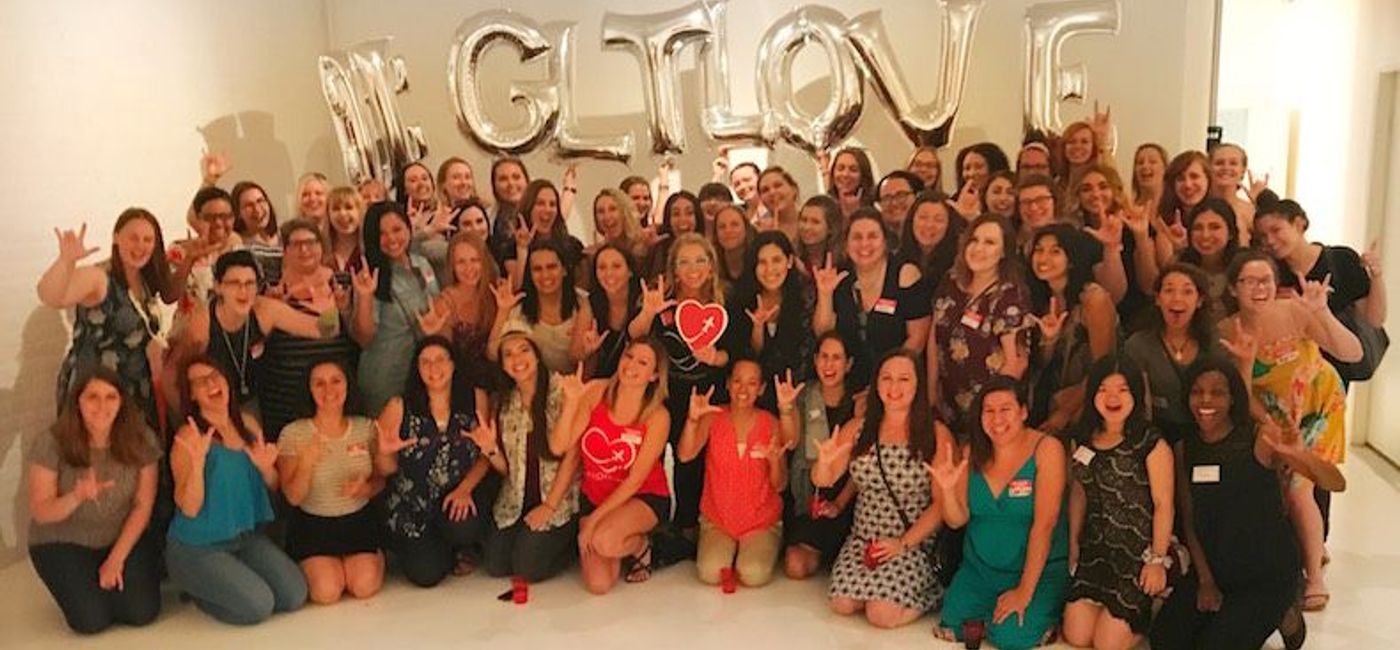 Image: PHOTO: Girls LOVE Travel Chicago meetup group shot. (photo courtesy of Girls LOVE Travel)