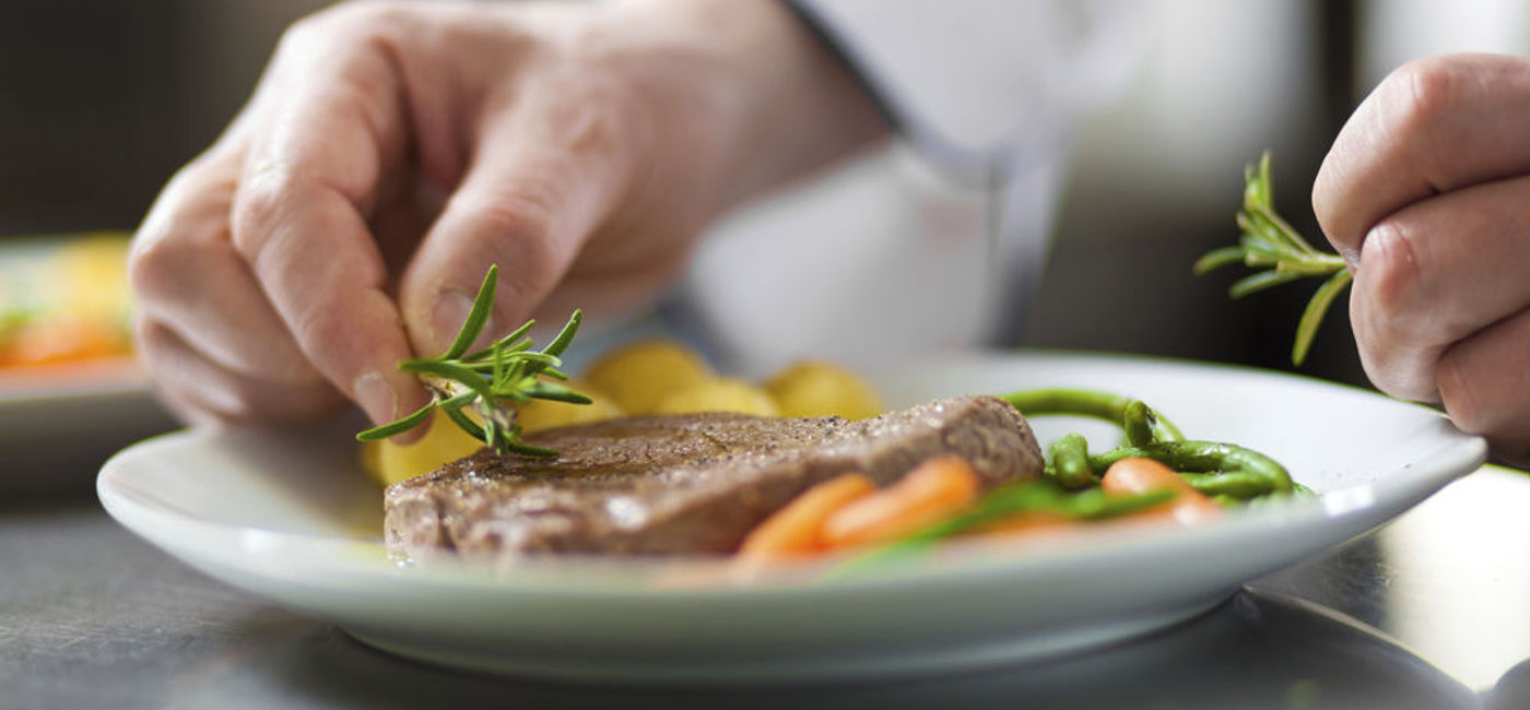 Image: PHOTO: Hotels around the globe are offering an increasingly creative variety of cooking classes and workshops for travelers. (photo courtesy of Thinkstock)
