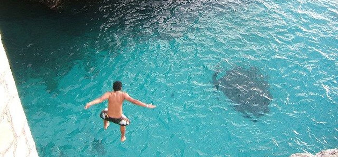 Image: PHOTO: Rick's Cafe in Negril Jamaica. (photo via Flickr/Abir Anwar)