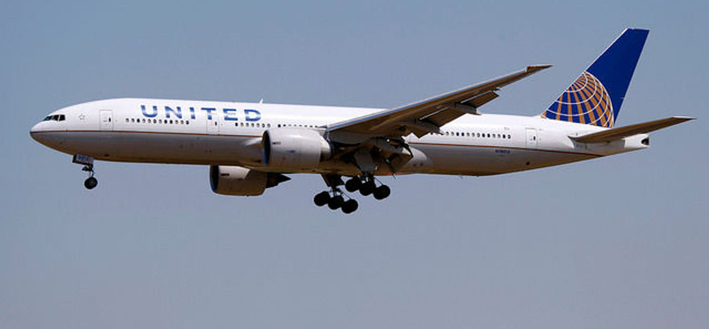 Image: PHOTO: United Airlines Boeing 777-224(ER). (photo via Flickr/byeangel)