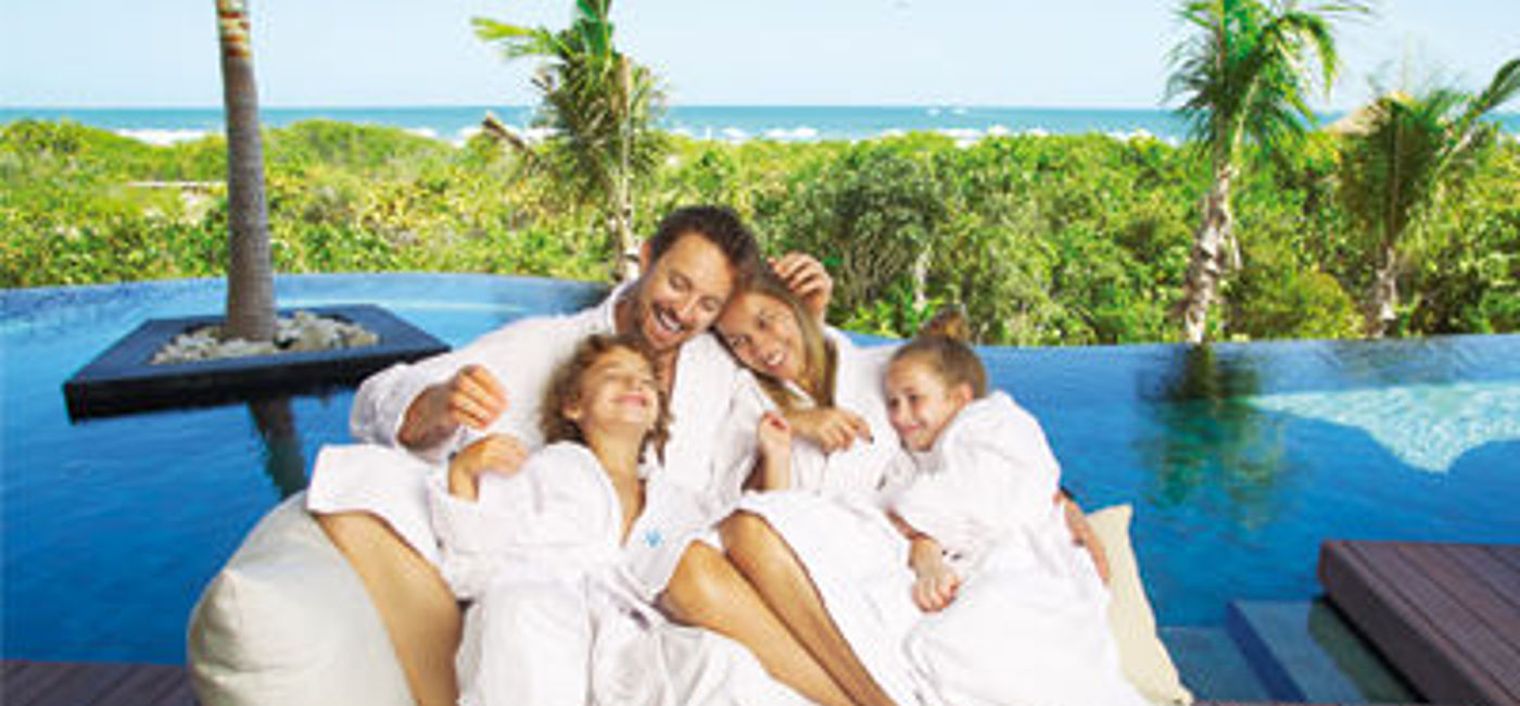 Image: Family Selection at Grand Palladium Costa Mujeres (Courtesy of Palladium Hotel Group)