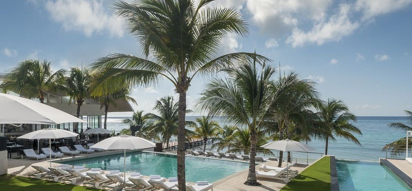 Image: The Blue Diamond Luxury Boutique Hotel, awarded the prestigious AAA 4 Diamond rating in the spring of this year, is inviting couples to enjoy an exclusive, luxury hotel with all the comforts necessary for an unforgettable vacation this winter. (Photo: BlueBay Hotels)