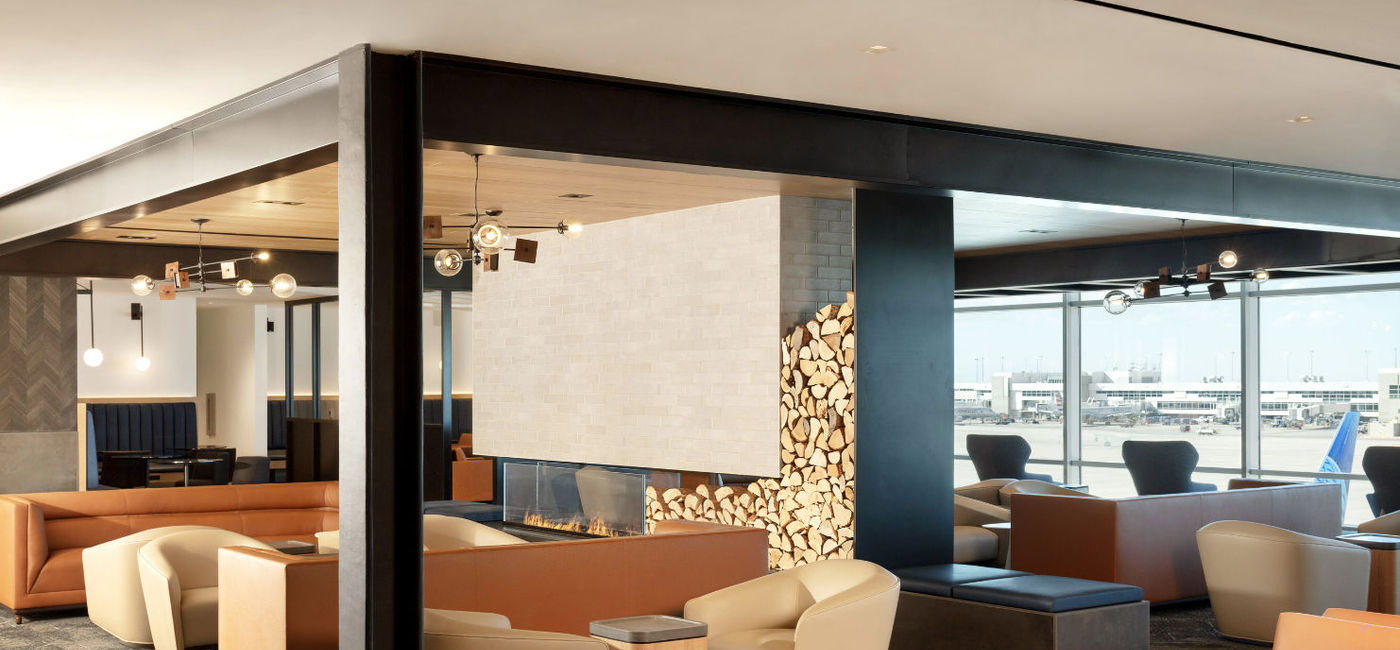 Image: The new 35,000-square-foot United Club is located in the B Concourse. (Photo Credit: United Airlines)
