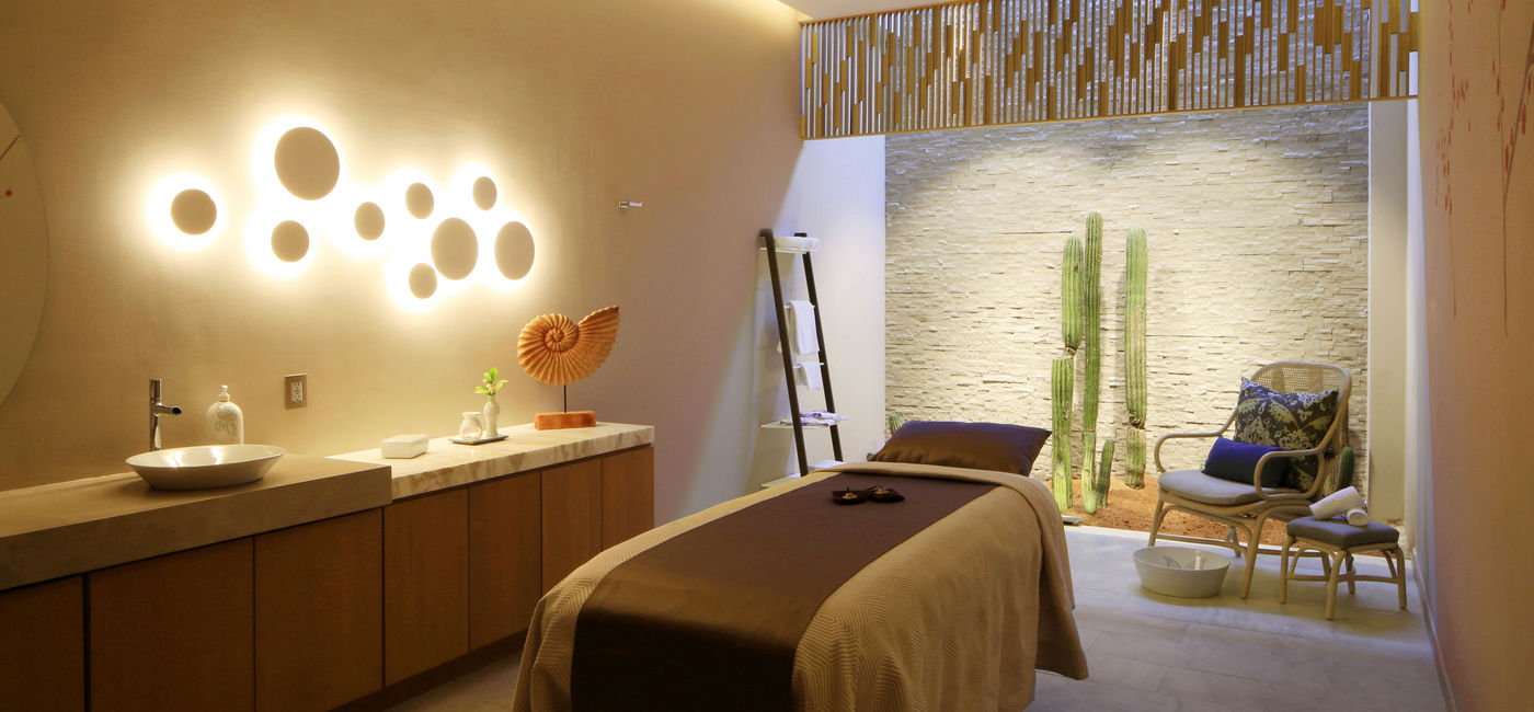 Image: One of 16 treatment rooms at Grand Velas Los Cabos' SE Spa. (Photo courtesy of Velas Resorts)