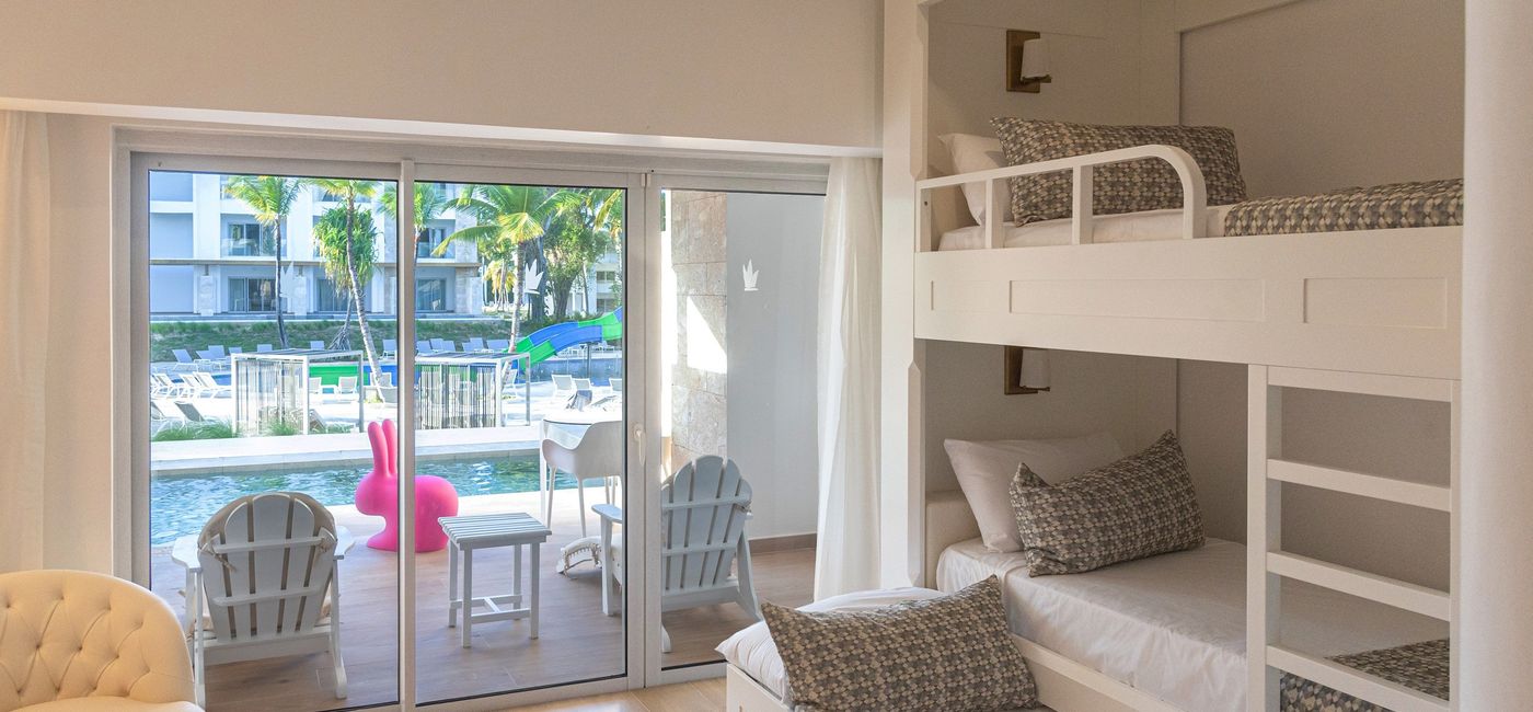 Image: Family Club Jr Suite at Princess Family Club Bavaro. (photo via Princess Hotels & Resorts)