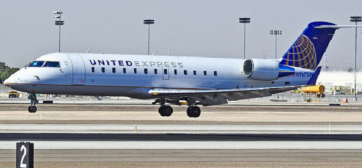 Image: PHOTO: United Express Bombardier CL-600. (photo via Flickr/Tomas del Coro)