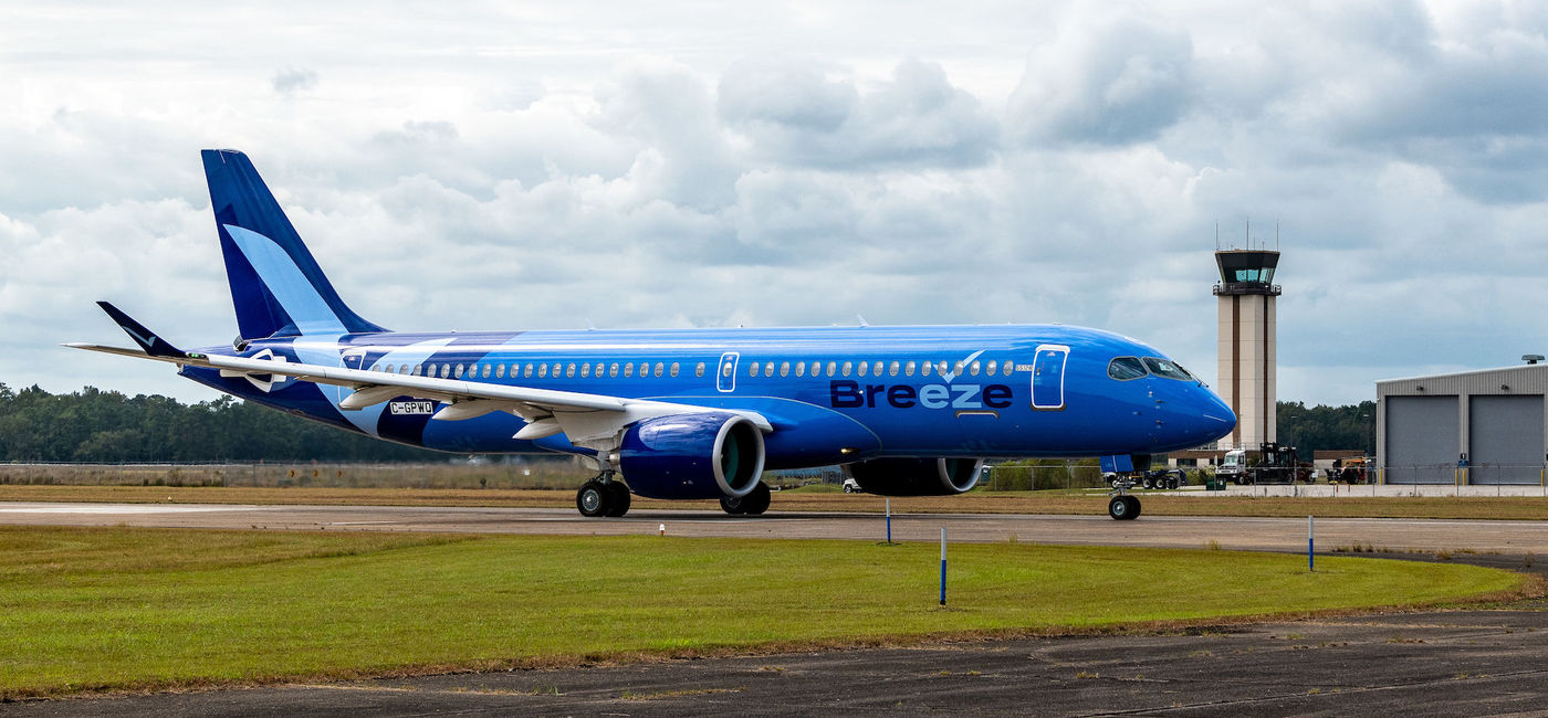 Image: A Breeze Airways Airbus A220-300 aircraft. (photo via Breeze Airways)