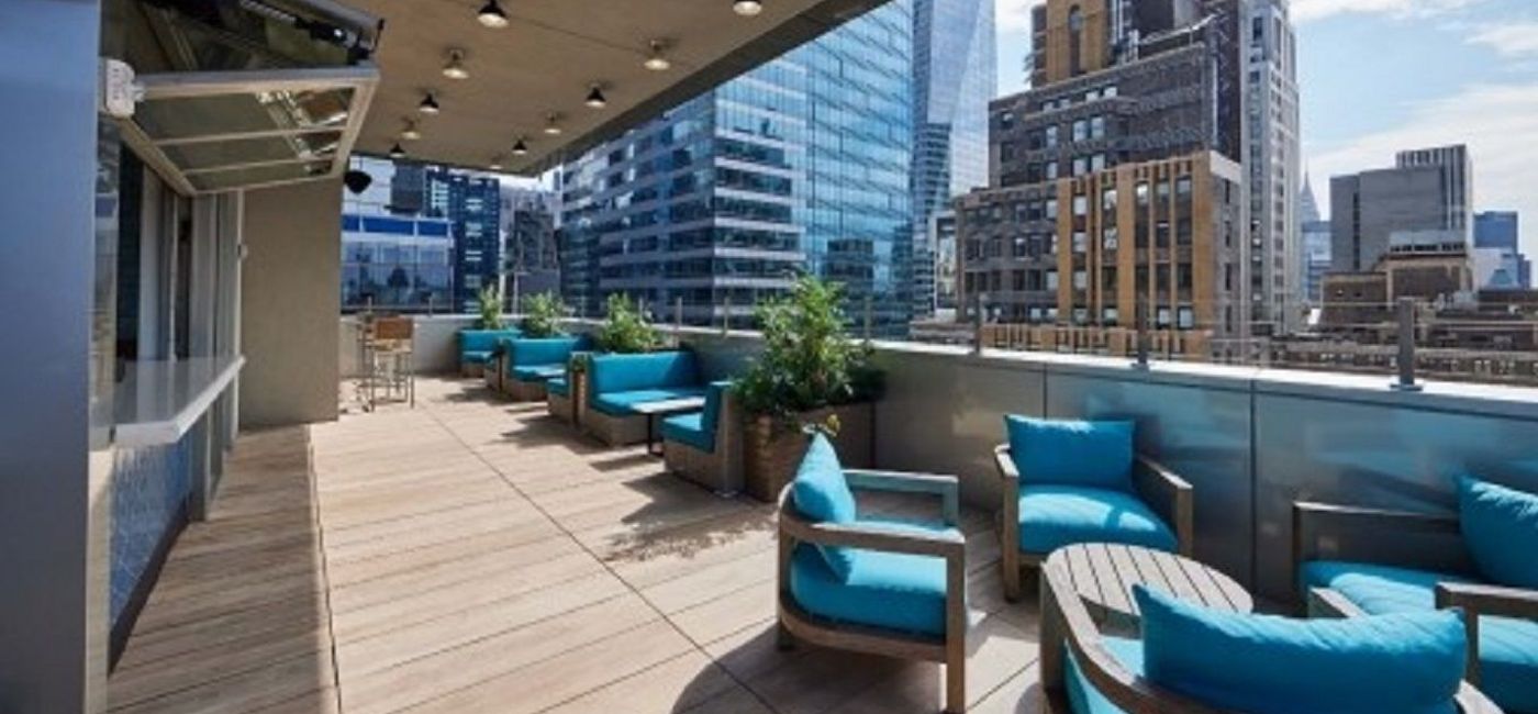 Image: 5 o’Clock Somewhere Rooftop (photo via Margaritaville Resort Times Square)