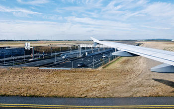 Plane on runway Charles de Gaulle
