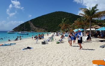 Beach at Soggy Dollar Beach Bar BVI