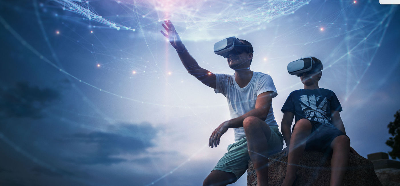 Image: PHOTO: Experiencing virtual reality (photo via da-kuk / E+ Royalty-free / Getty Images (da-kuk / E+ Royalty-free / Getty Images)