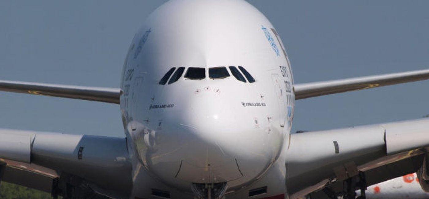 Image: PHOTO: Emirates Airbus A380. (photo via Pixabay)