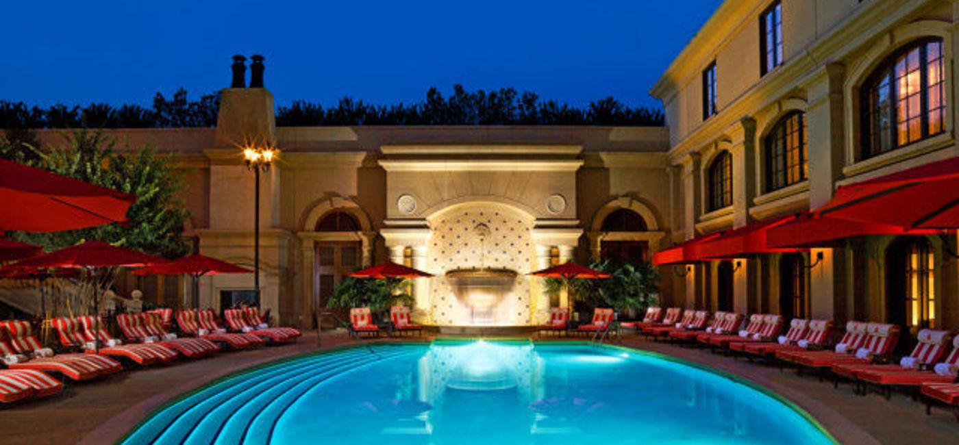 Image: PHOTO: St. Regis Atlanta pool. (photo courtesy of St. Regis Atlanta)