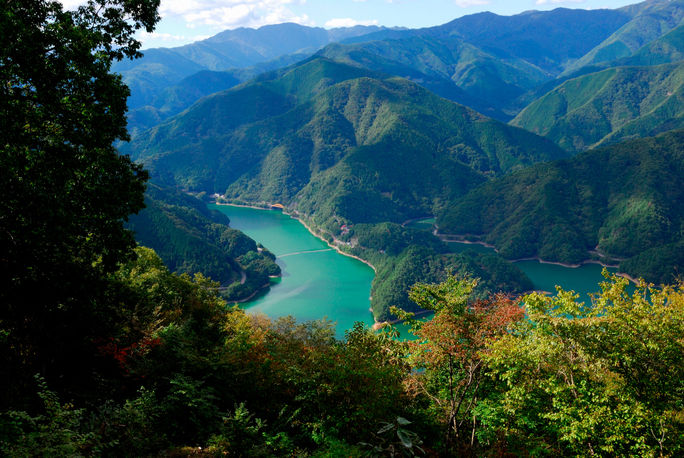 Lake Okutama, Japan Lake Okutama, Japan