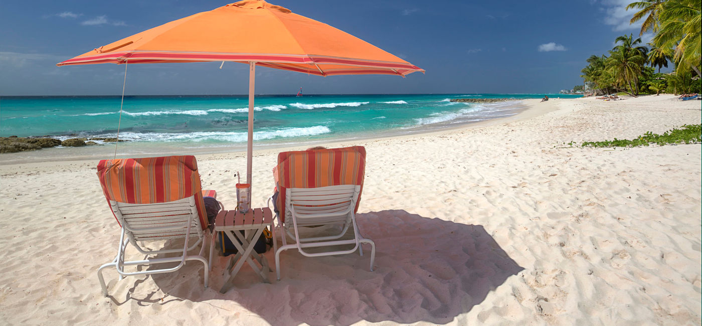 Image: Hotels in the Ocean Hotels Group Barbados collection are either right on the beach or a short stroll away. (photo via Ocean Hotels Group Barbados)