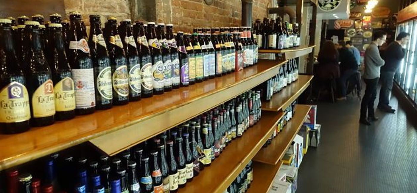 Image: PHOTO: Shelves of beer at The Foodery in Philadelphia. (photo by John Roberts)