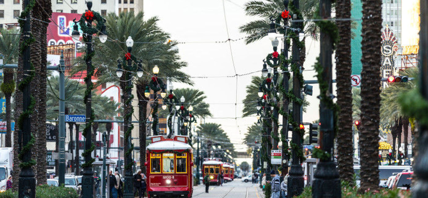Image: Streetcar at Christmastime (Photo Credit: Z Smith for New Orleans & Company)