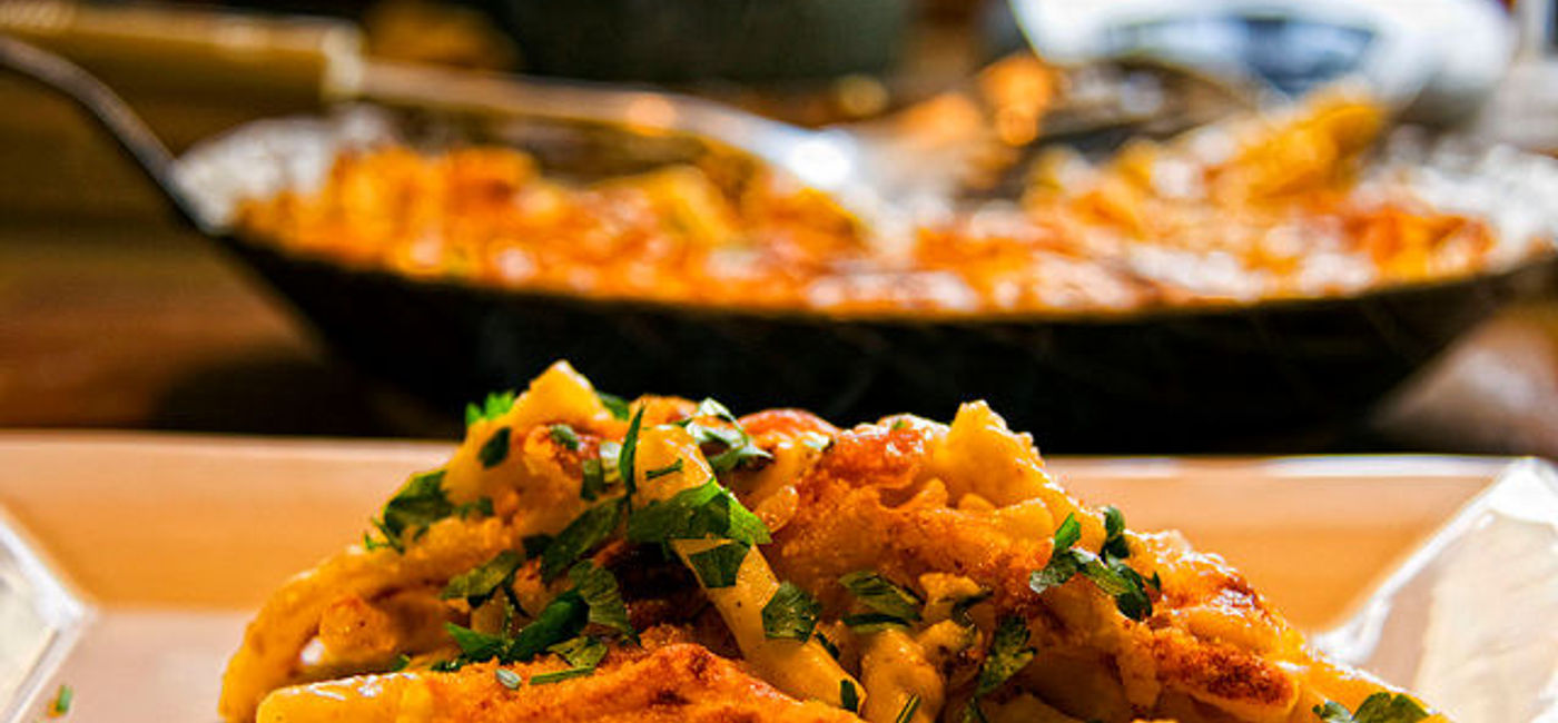 Image: PHOTO: Mac and Cheese Day has finally arrived, so prepare your forks immediately. (photo via Flickr/Martin)