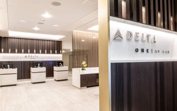 Delta One Check-In at LAX
