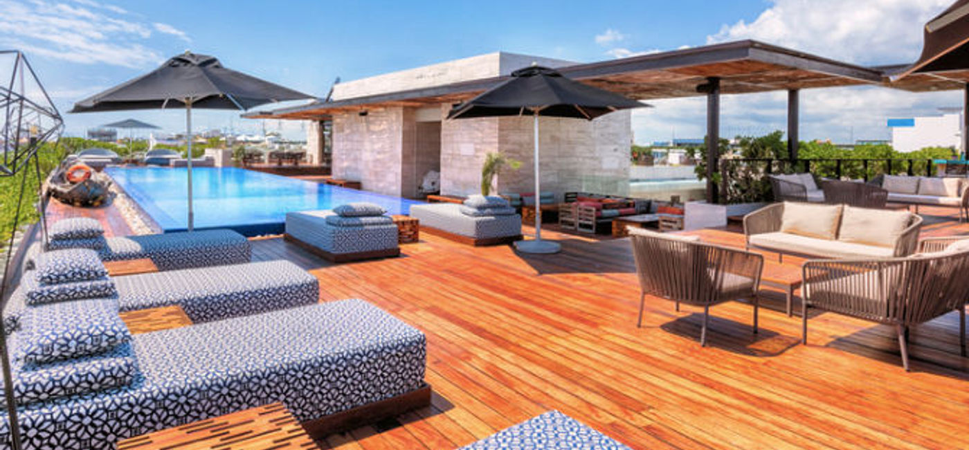 Image: Yucatan Resort Playa del Carmen (Playa Hotels and Resorts)