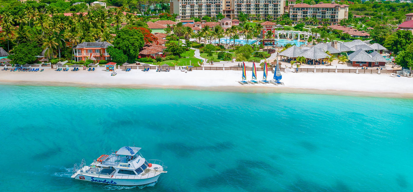 Image: PHOTO: Sandals Grande Antigua. (photo courtesy of Sandals Resorts)