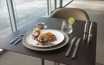 Flagship Lounge meal.
