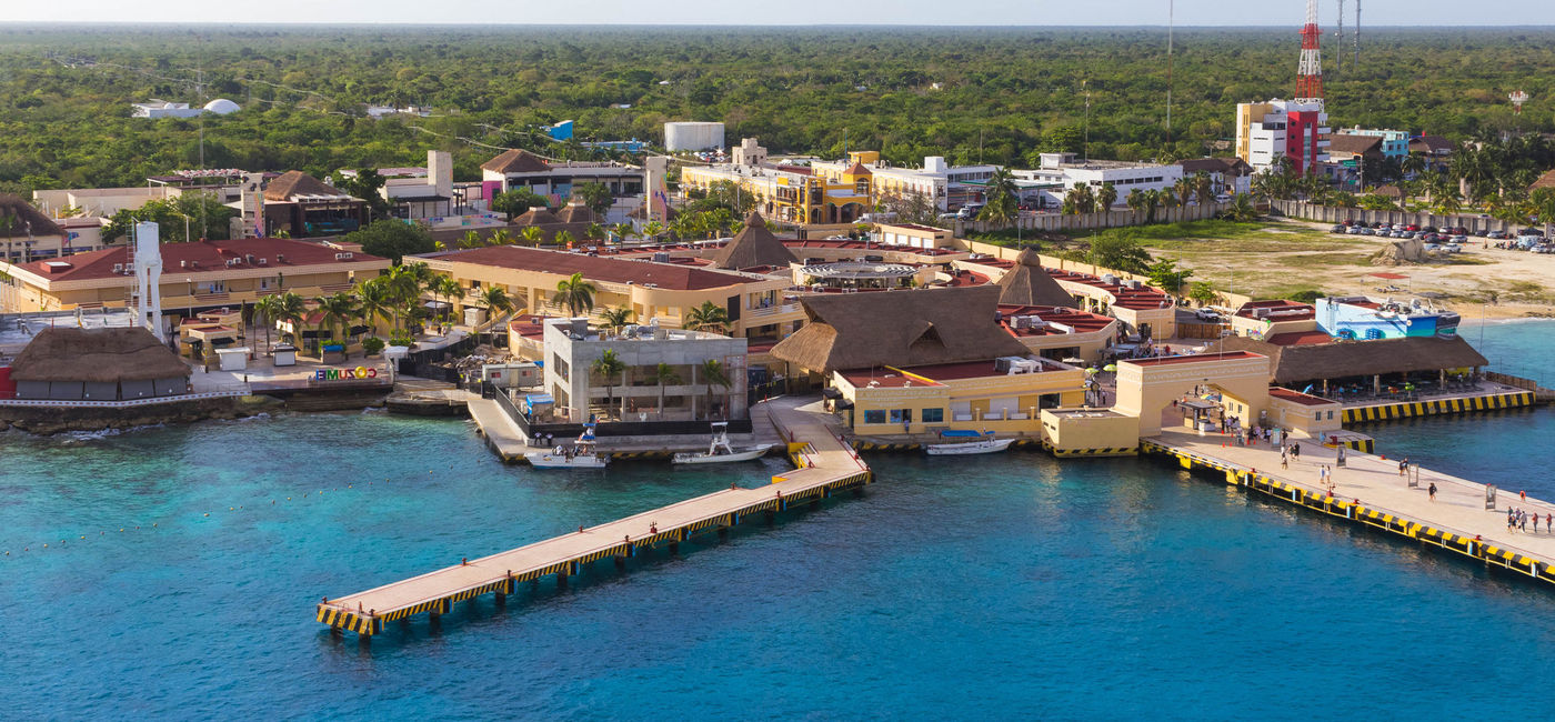 Image: Port in Cozumel, Mexico. (photo via Marina113 / iStock / Getty Images Plus)