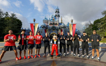 Rose Bowl, Disneyland Resort, coaches, players, teams, University of Utah, Pennsylvania State University, Mickey Mouse