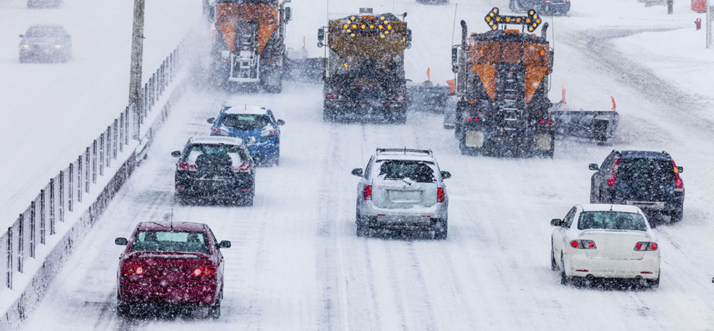 Image: PHOTO: Stay safe and relatively stress-free by giving yourself extra travel time whether that's on the roads or at the airport. (Photo courtesy of Thinkstock.)  (Thinkstock)