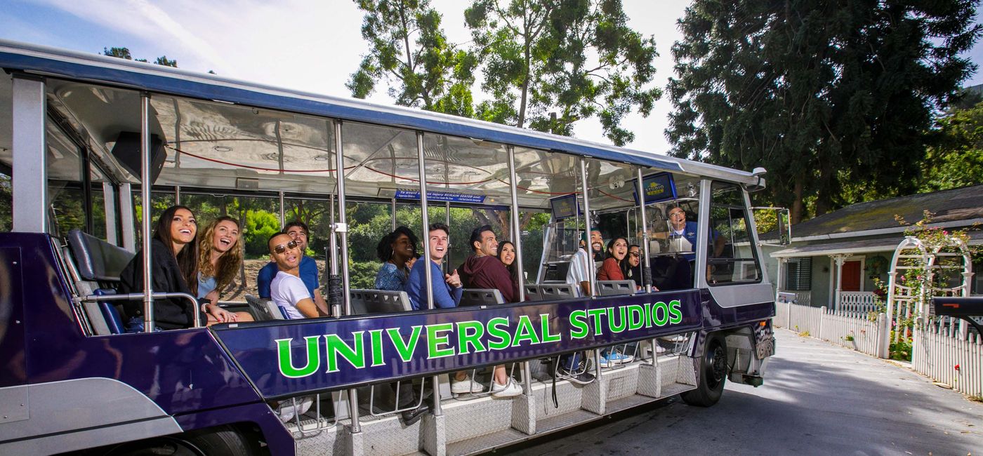 Image: Universal Studios Hollywood's electric trams. (photo via Universal Studios Hollywood Media)