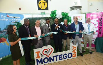 Jamaica officials welcome new flights