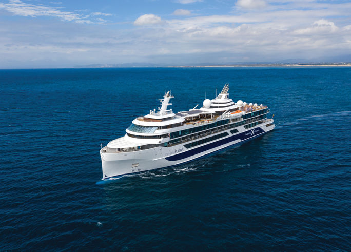 Celebrity Flora, mega yachts, galapagos cruises, galapagos ships, celebrity cruises