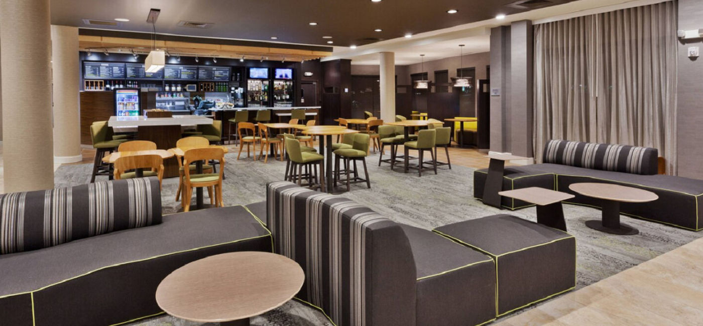 Image: PHOTO: Courtyard by Marriott Baltimore Downtown/McHenry Row lobby. (photo courtesy of Courtyard by Marriott)