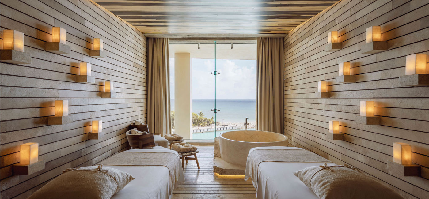 Image: La Casa de la Playa's Muluk Spa massage room (La Casa de la Playa)